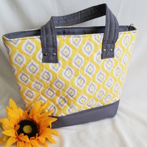 fit & fresh Other - 🌺 fit & fresh lunch bag